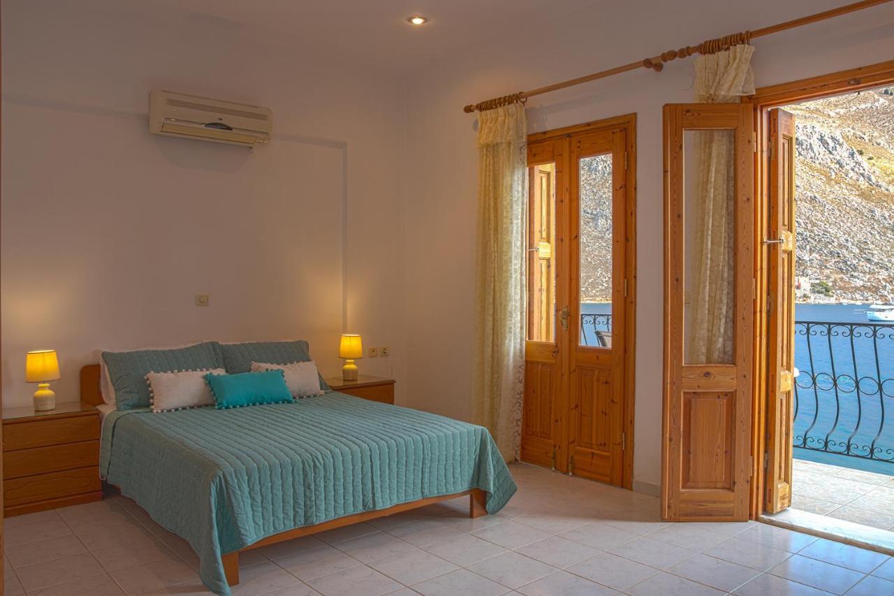 Apartmán Captain George Symi Exteriér fotografie
