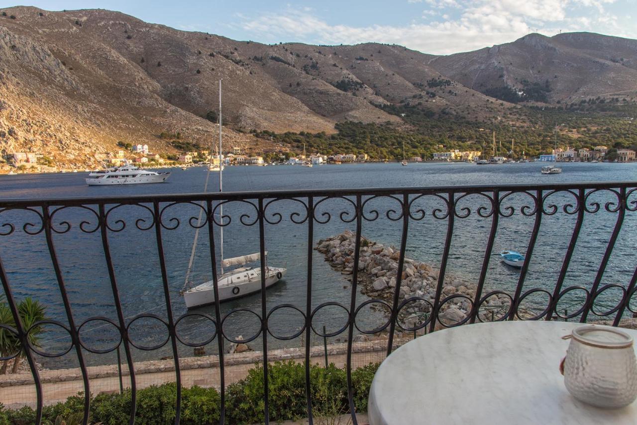 Apartmán Captain George Symi Exteriér fotografie